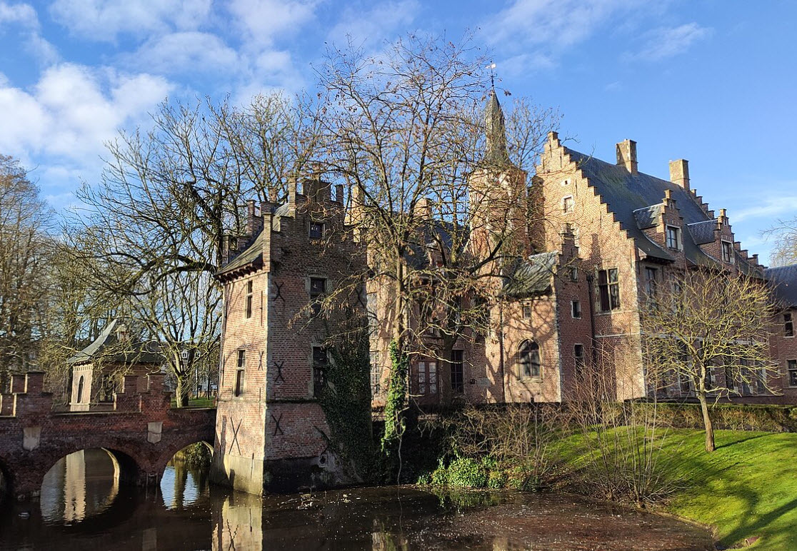 Kasteel Hulsberg, Belgium